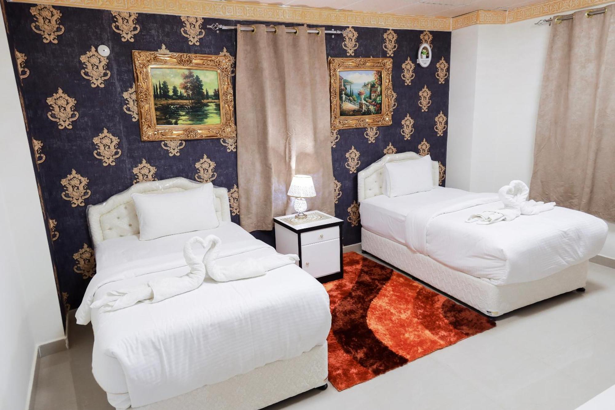 Capital O 141 Golden Rays Hotel Ibrā 外观 照片